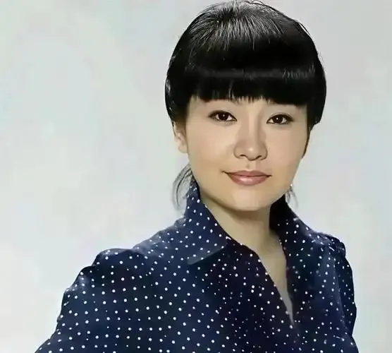 小妲己改名叫小红帽直播真实用户头像画面